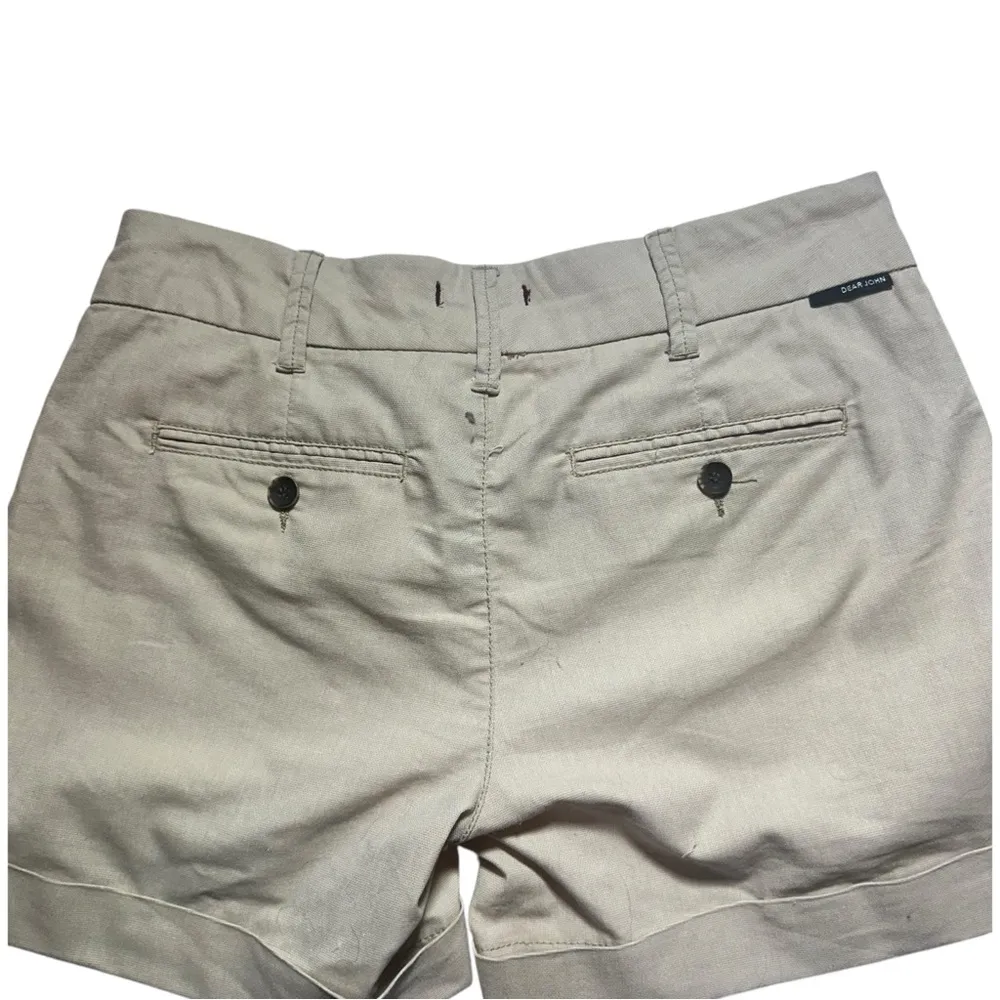 North Hamptons High Rise Khaki Cuffed Shorts Missing Button size 26 - Image 10