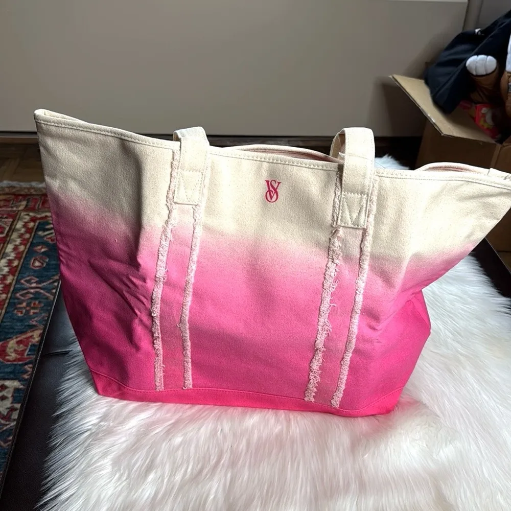 Victoria's Secret Pink and Cream Ombre Beach Tote - Image 7