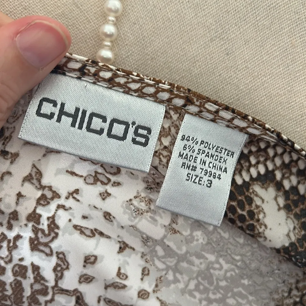 Chico’s silver/brown snake print satin long sleeve long line tunic blouse XL,3​​ - Image 8