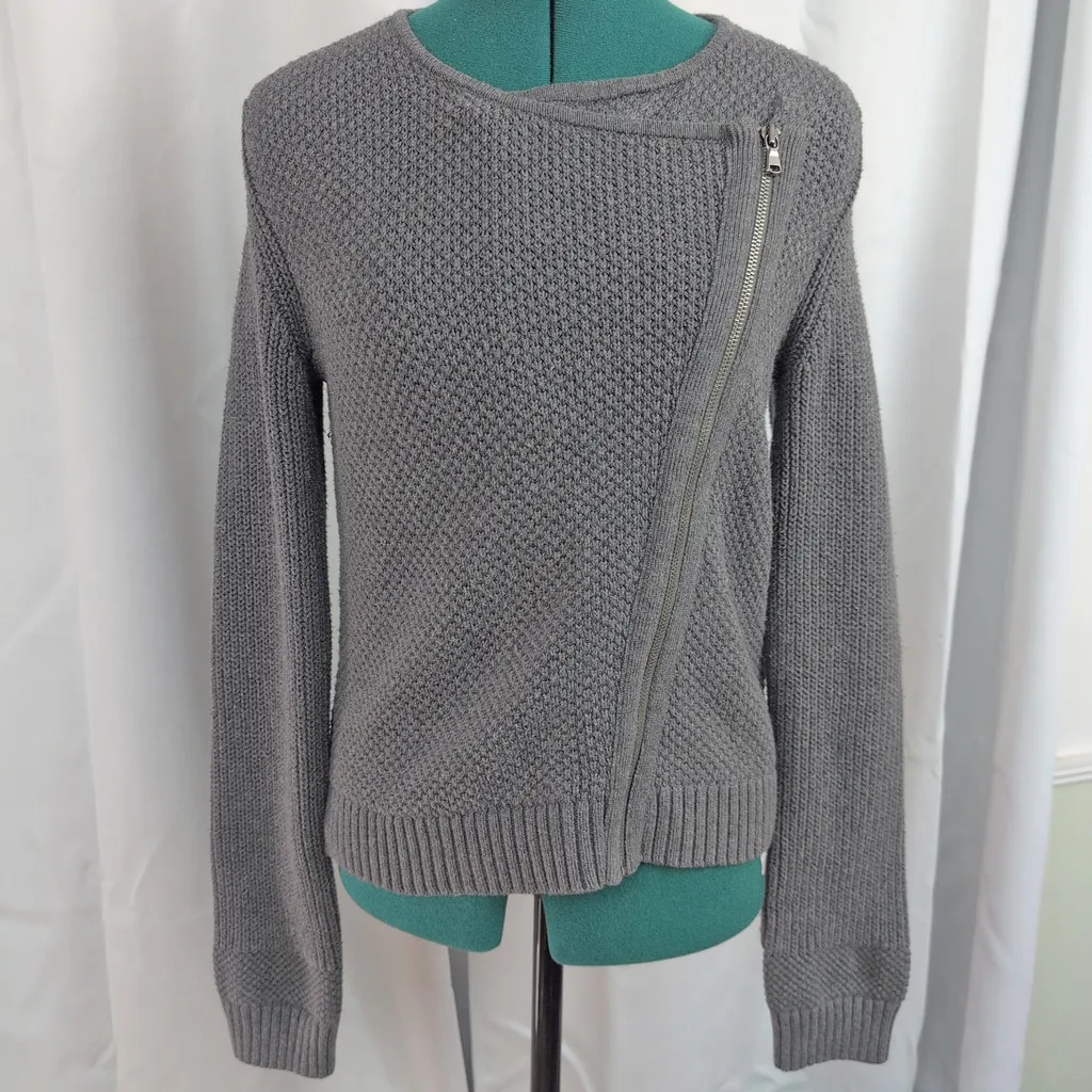 Gap Designed & Crafted Asymmetrical Moto Zip Up Grey Sweater M - Image 5