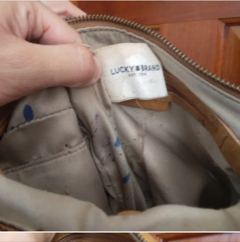 Lucky Brand Crossbody Leather Tan Flap Saddle EUC - Image 9