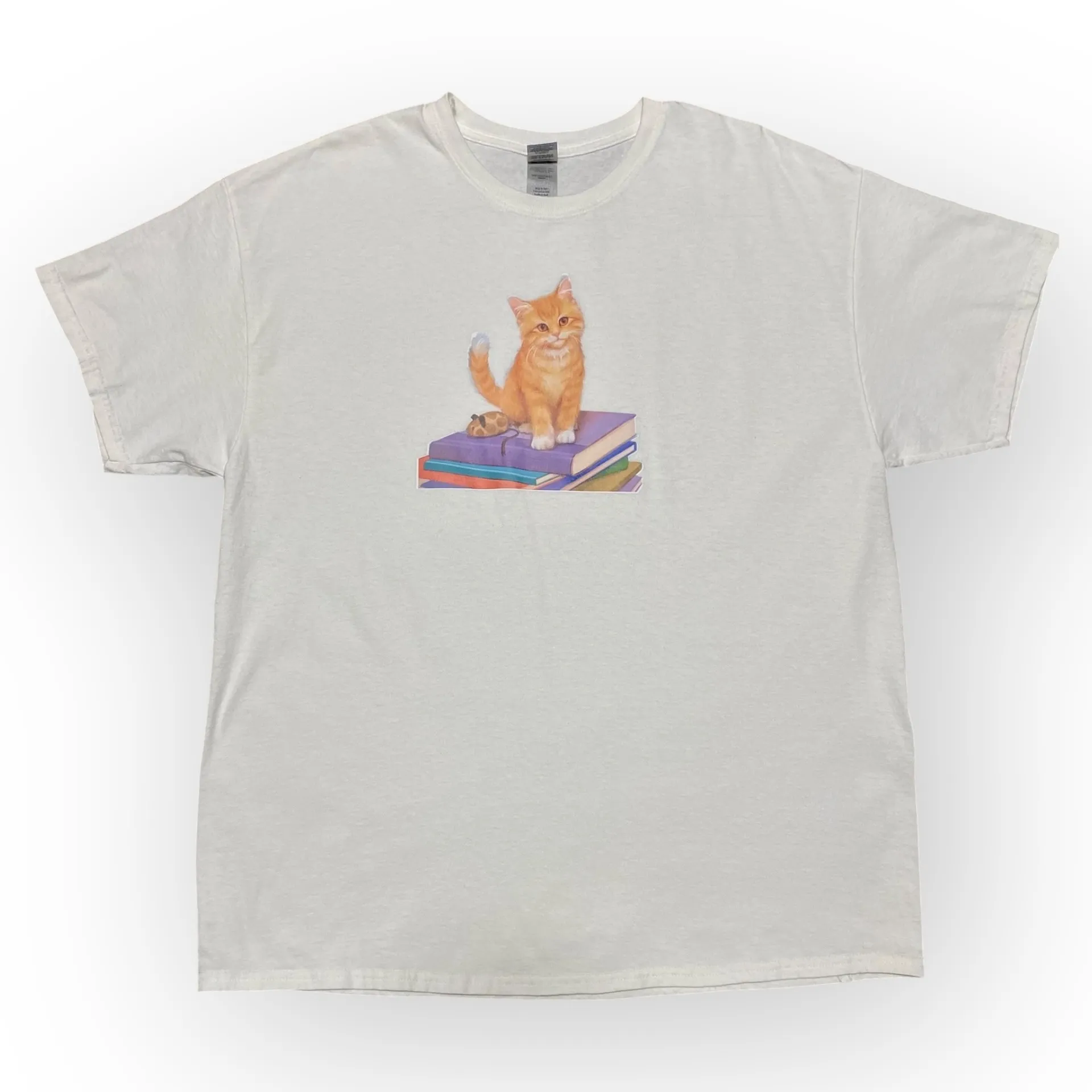 Grannycore Orange Kitten Books Graphic White T-Shirt Gildan Ultra Cotton XL - Image 2
