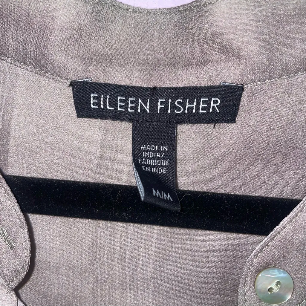 Eileen Fisher Silk Tunic Sleeveless Pearl Button Taupe Oxidized Print Size M - Image 4