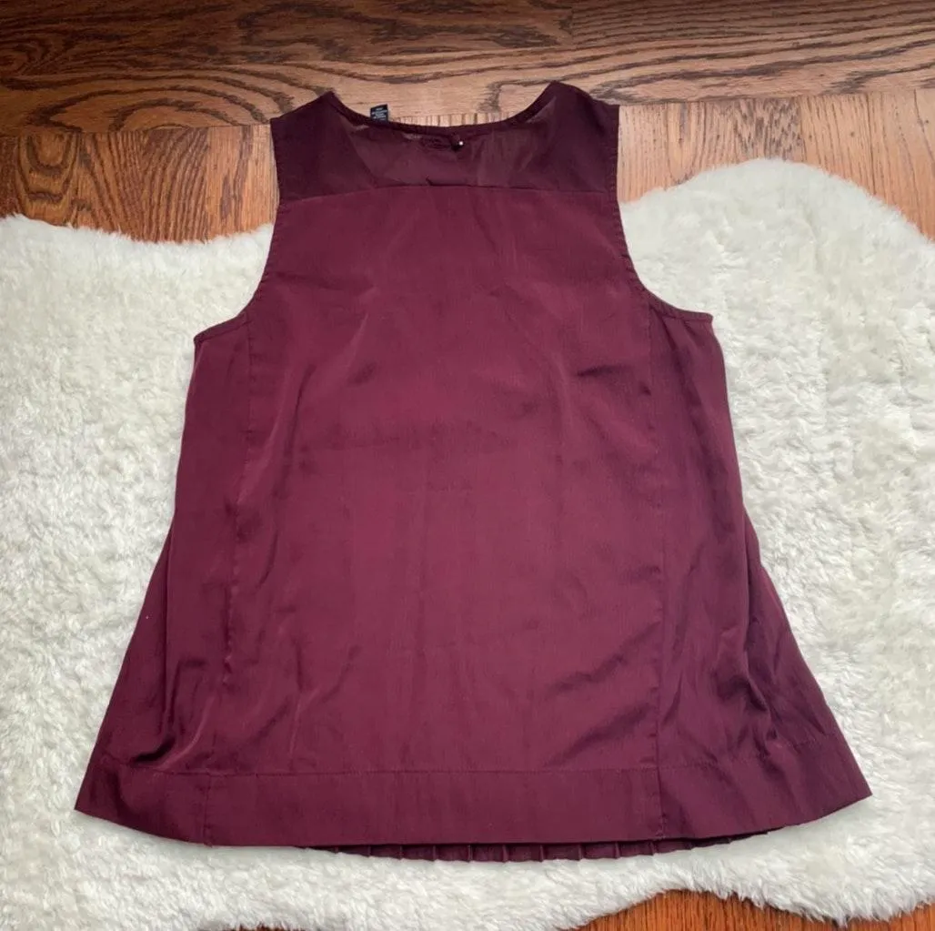 AEO Maroon Red Embroidered Floral Pleated Top XS - Image 2