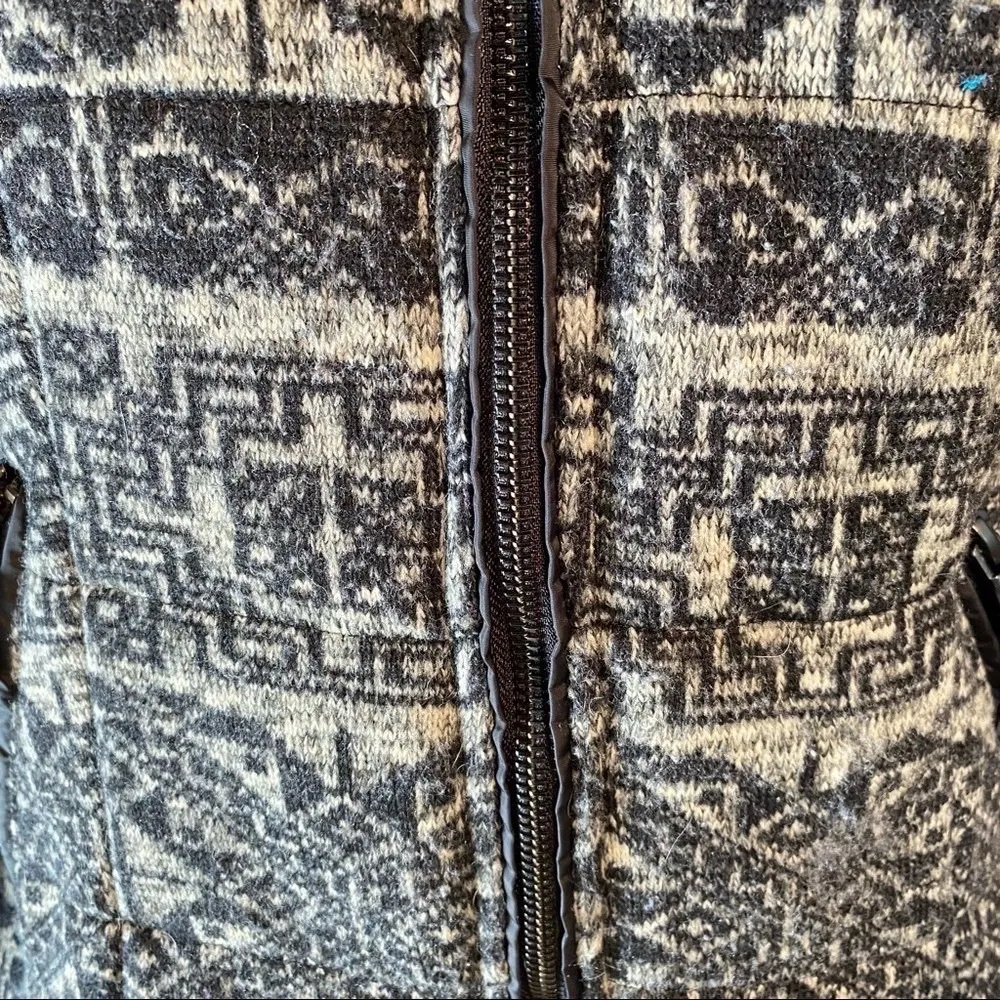 Bernardo Collection B Fleece Faux Fur Geometric Print Puffer Coat Black XS - Image 5