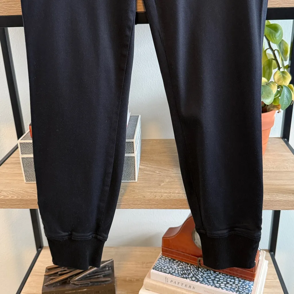 Evereve Mid-Rise Ponte Knit Jogger Black Jeans, 27 - Image 3