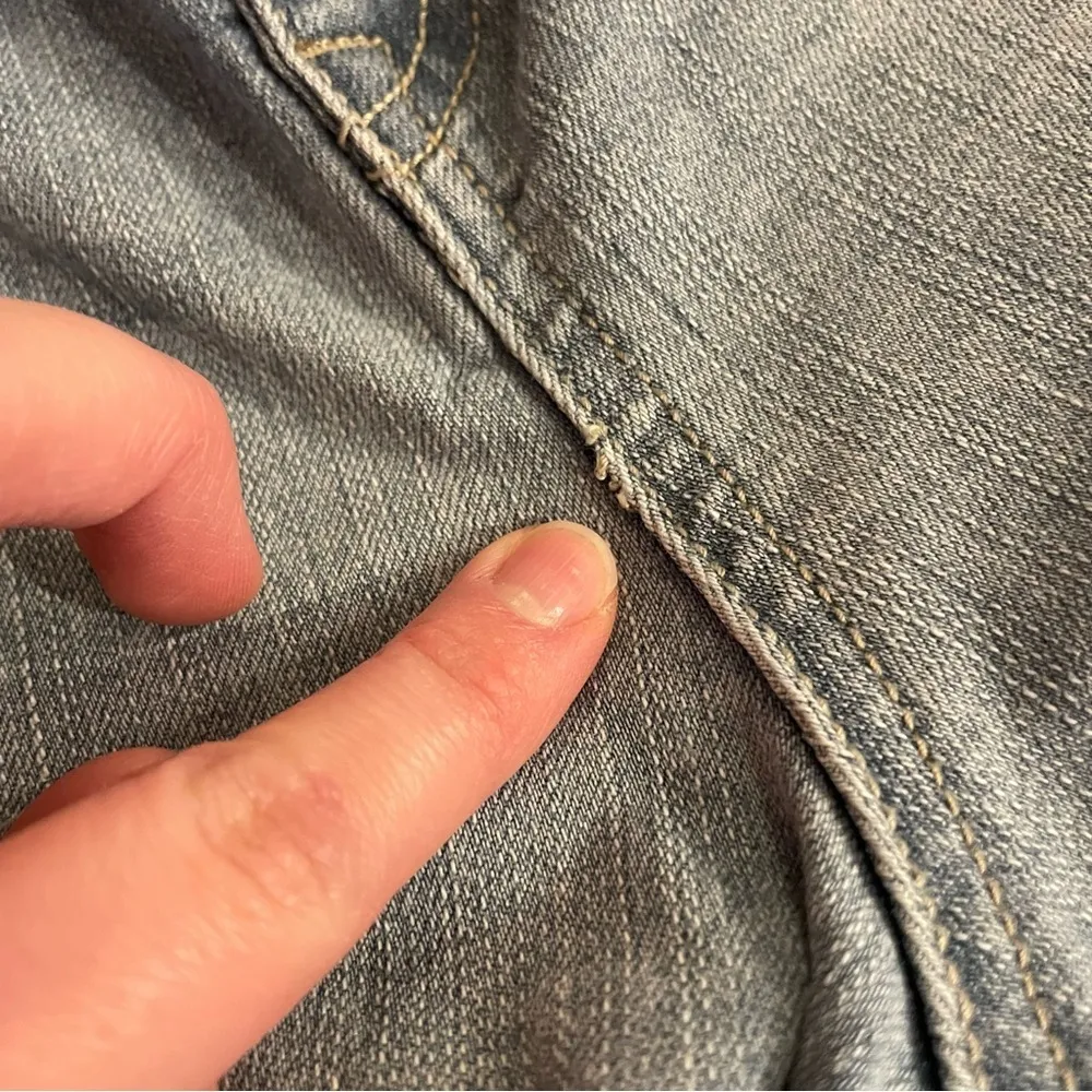 TORRID Plus Size Crop Jegging Premium Stretch Light Wash Ripped Cropped Ankle 20 - Image 15