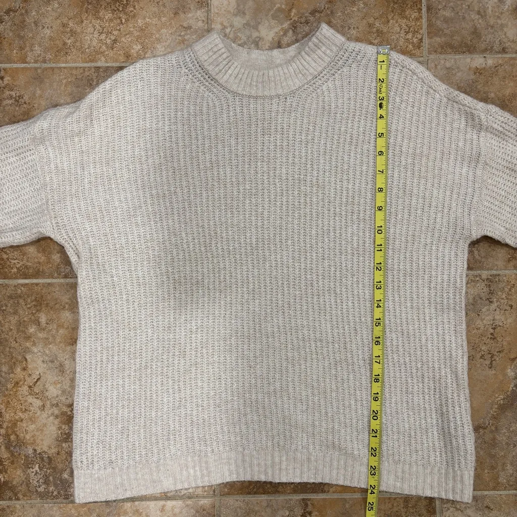 American Eagle Oversized Knit Sweater - Image 4