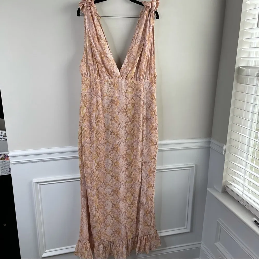 Majorelle snakeskin print greta slit plunge maxi‎ dress size XL mob wife revolve - Image 3