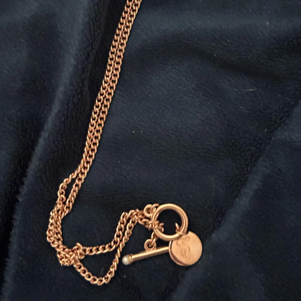 Brook & York Stella Imitation Pearl Initial Toggle Necklace letter E Gold - Image 3