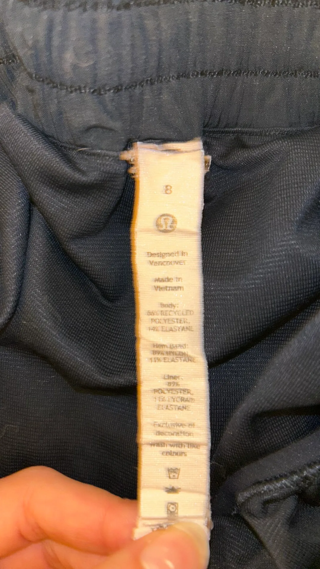 Lululemon Hotty Hot 2.5" - Image 3