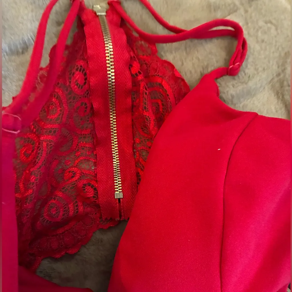 Honey and Rosie Vibrant Red Women’s Formal Dress Size Small - Image 5