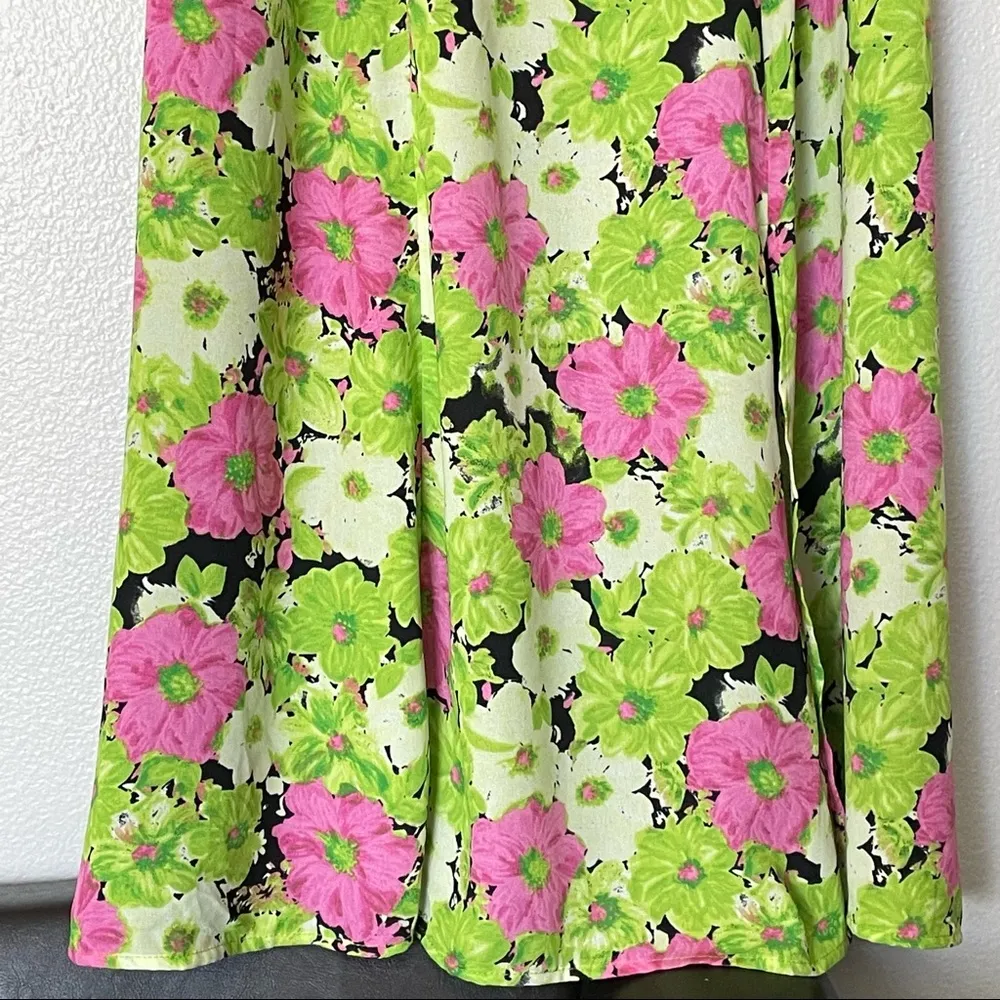 NWT Wayf Floral Faux Wrap V-neck Short Sleeve Maxi Dress Green/Pink Size XS - Image 6
