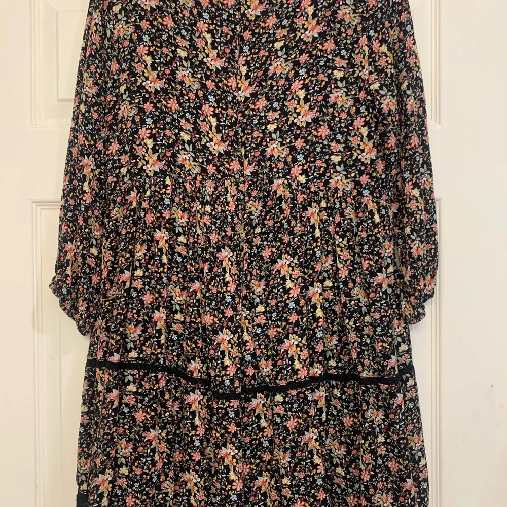 Skies Are Blue Black Floral Large Mini Flare Dress. 2031 - Image 9