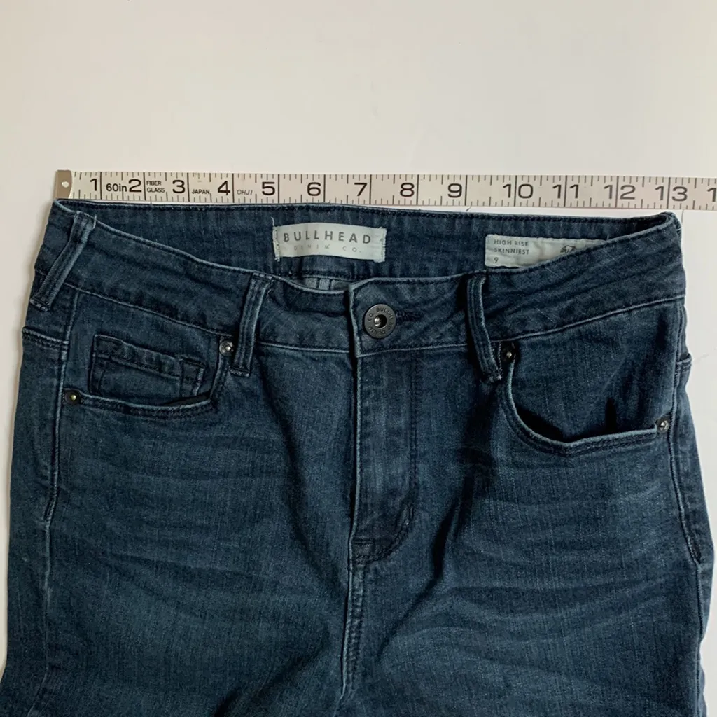 Bullhead high rise skinniest dark wash cropped raw hem capri denim jeans - Image 13