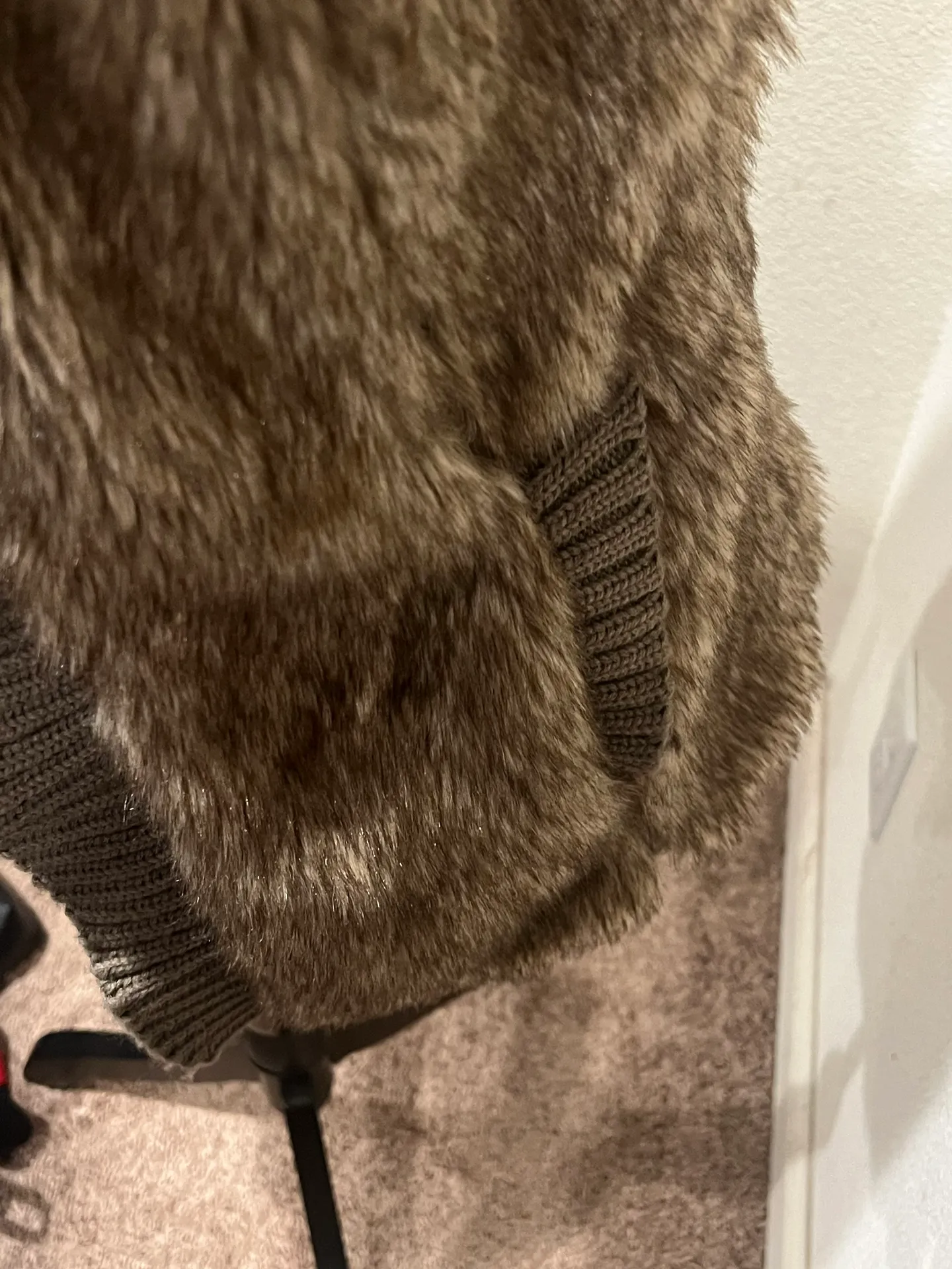 Faux Fur Vest - Image 2