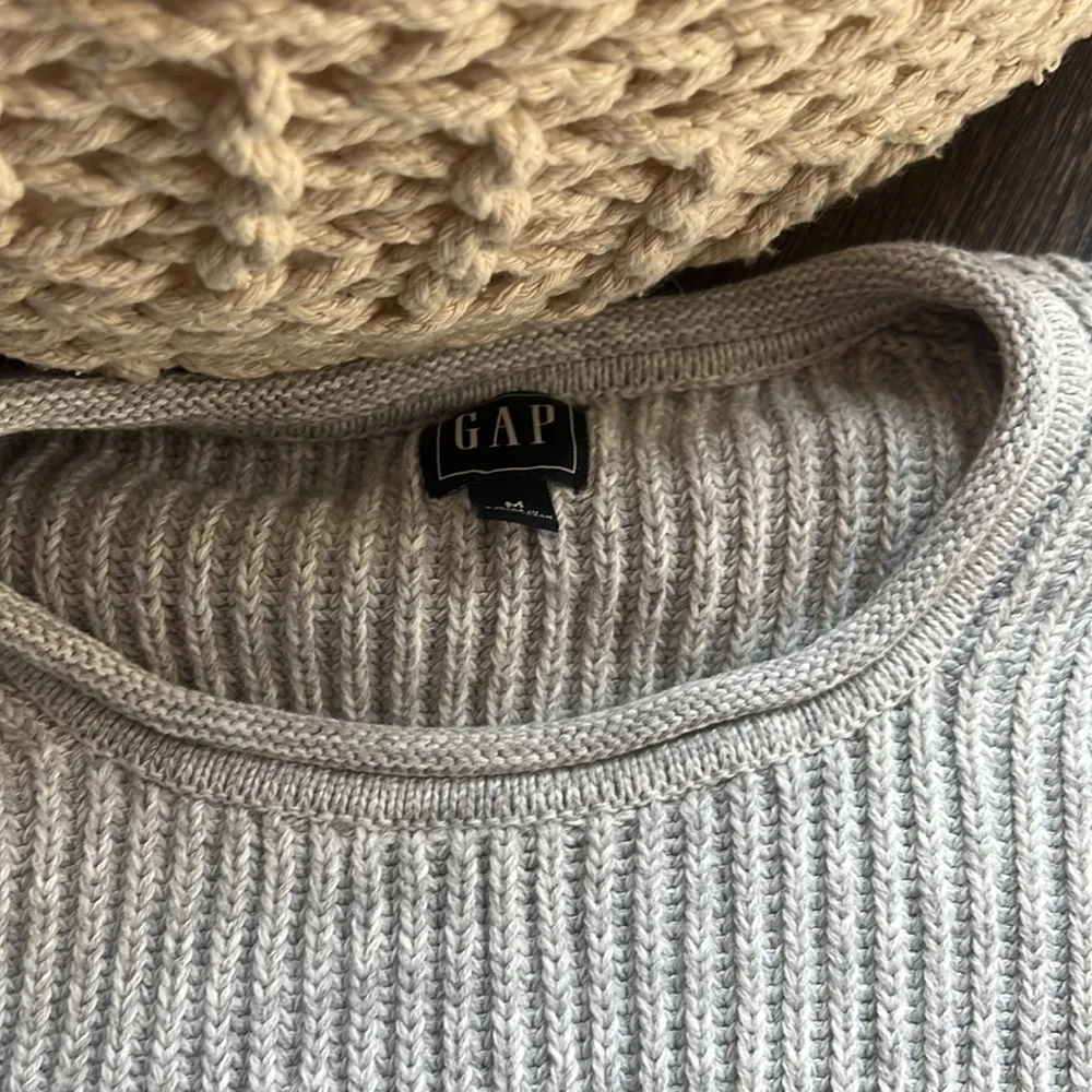 Gap Grey Sweater - Image 2