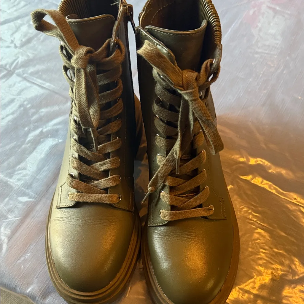 Chelsea & Violet Olive Green Lace-Up Boots - Image 4