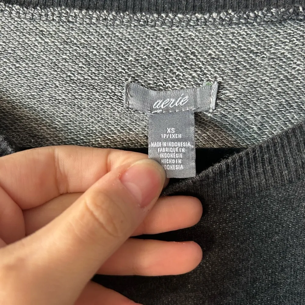 Aerie grey long sleeve top with tie sides - Image 5