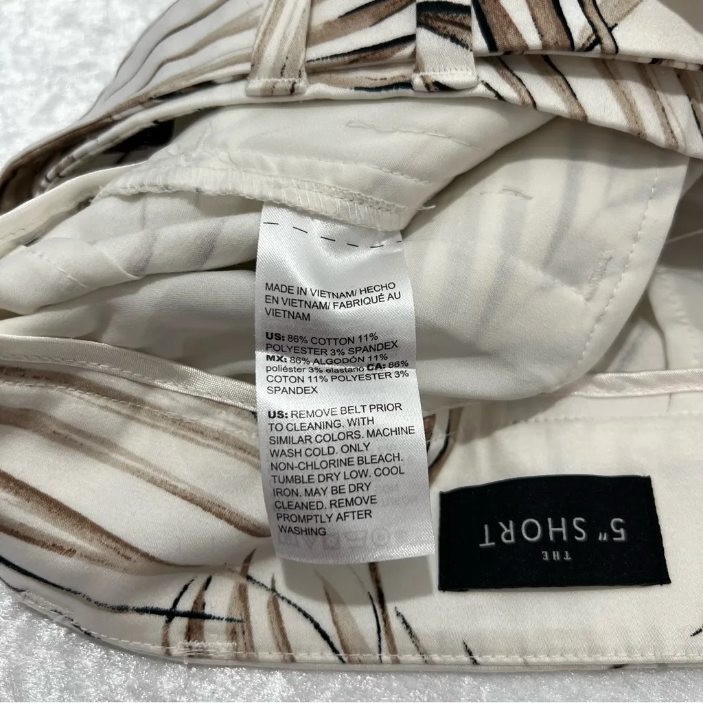 White House Black Market Size 6 Leaf Print ShortsThe 5" Short Beige Brown Multi - Image 8