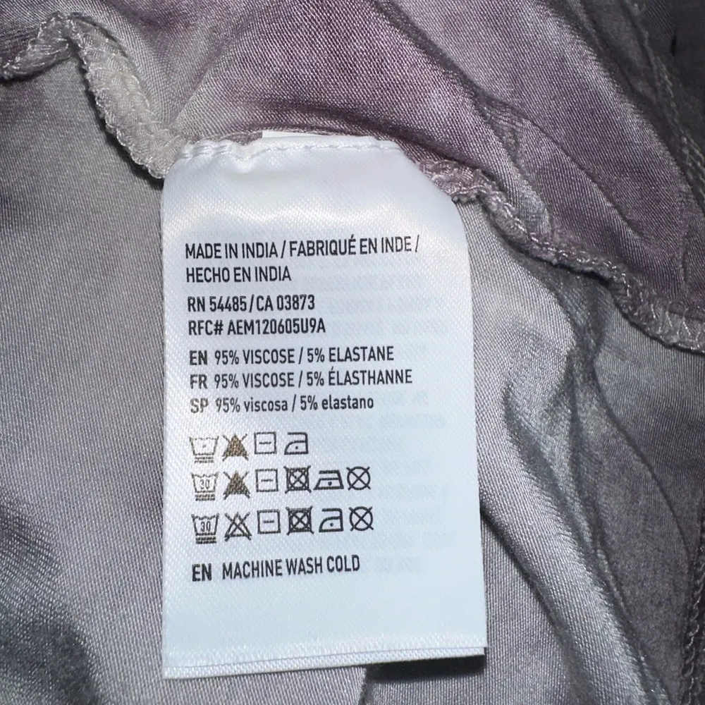 American Eagle Outfitters tie dye Soft & Sexy lace vneck long sleeve Small NWT - Image 5