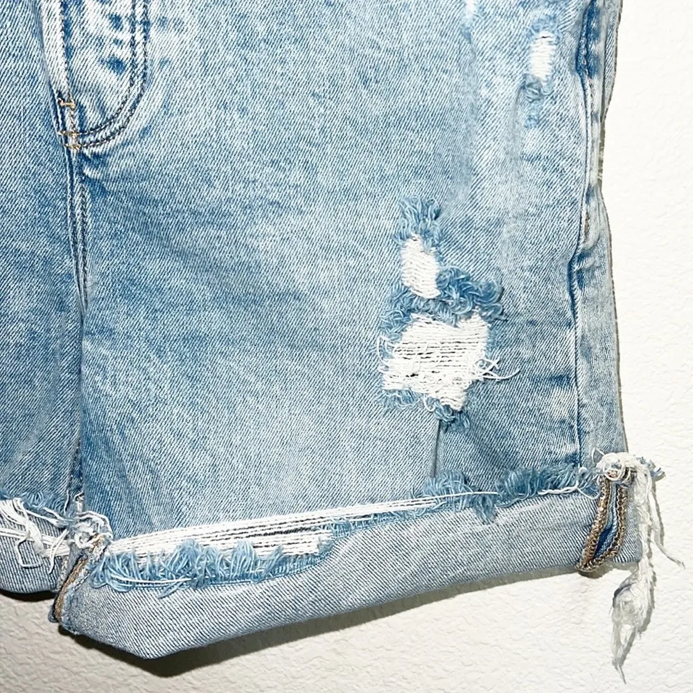 Old Navy Ski Hi Extra High Rise Button Fly Light Wash Distressed Cuffed Shorts - Image 3