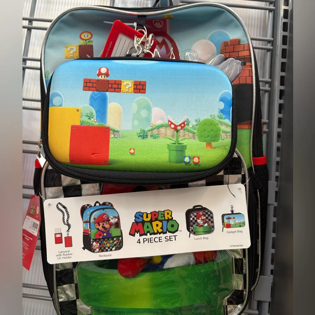 Nintendo Mario 4pc set backpack nwt - Image 5