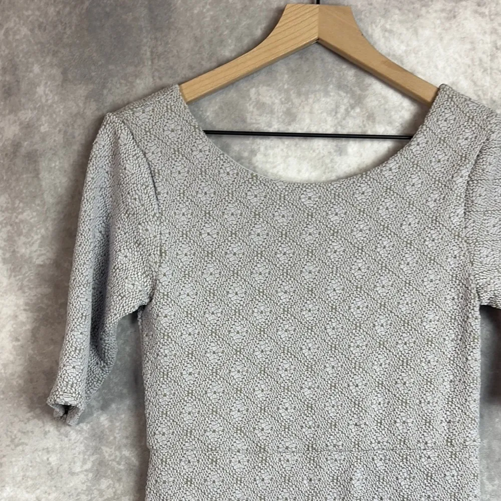 Free People Gray Bodycon Mini Dress with Short Sleeves and Crew Neck - Image 2