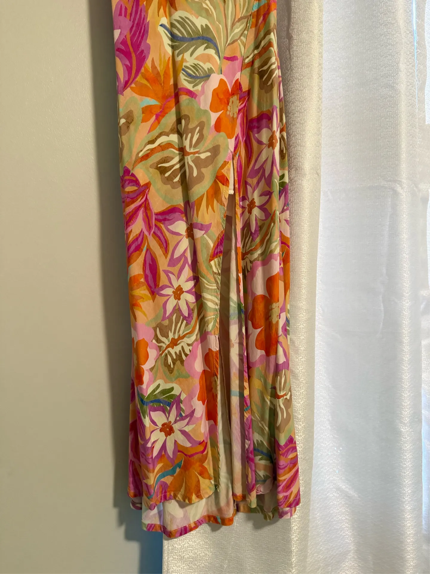 ASTR Gabriella Dress Midi Orange Purple Multi Small - Image 3