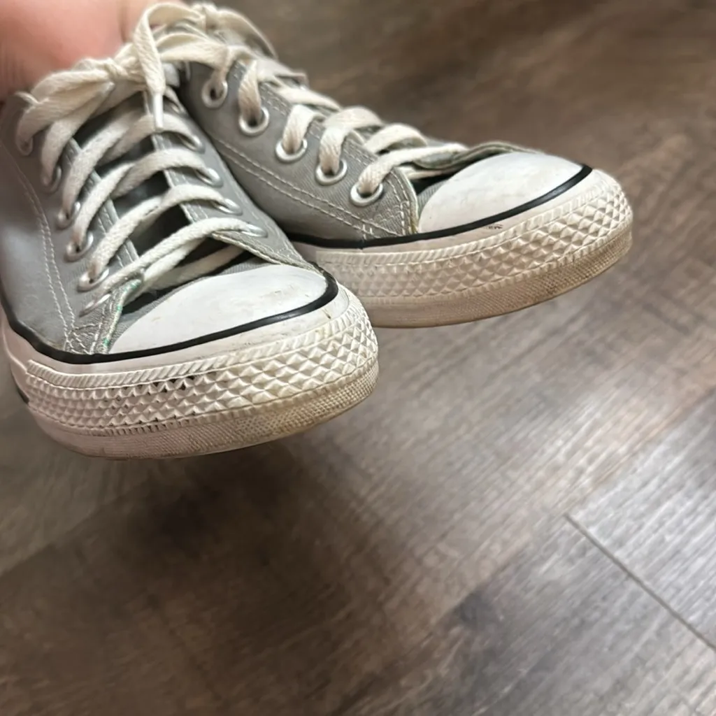 Converse Light Gray Sneakers with‎ White Details - Image 6