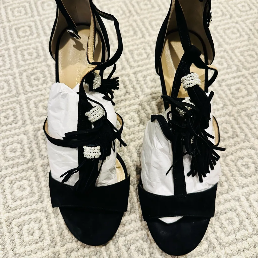 Ann Taylor 7.5M black Suede 4” heel bracelet sandal. Fun tassels with pearls - Image 3