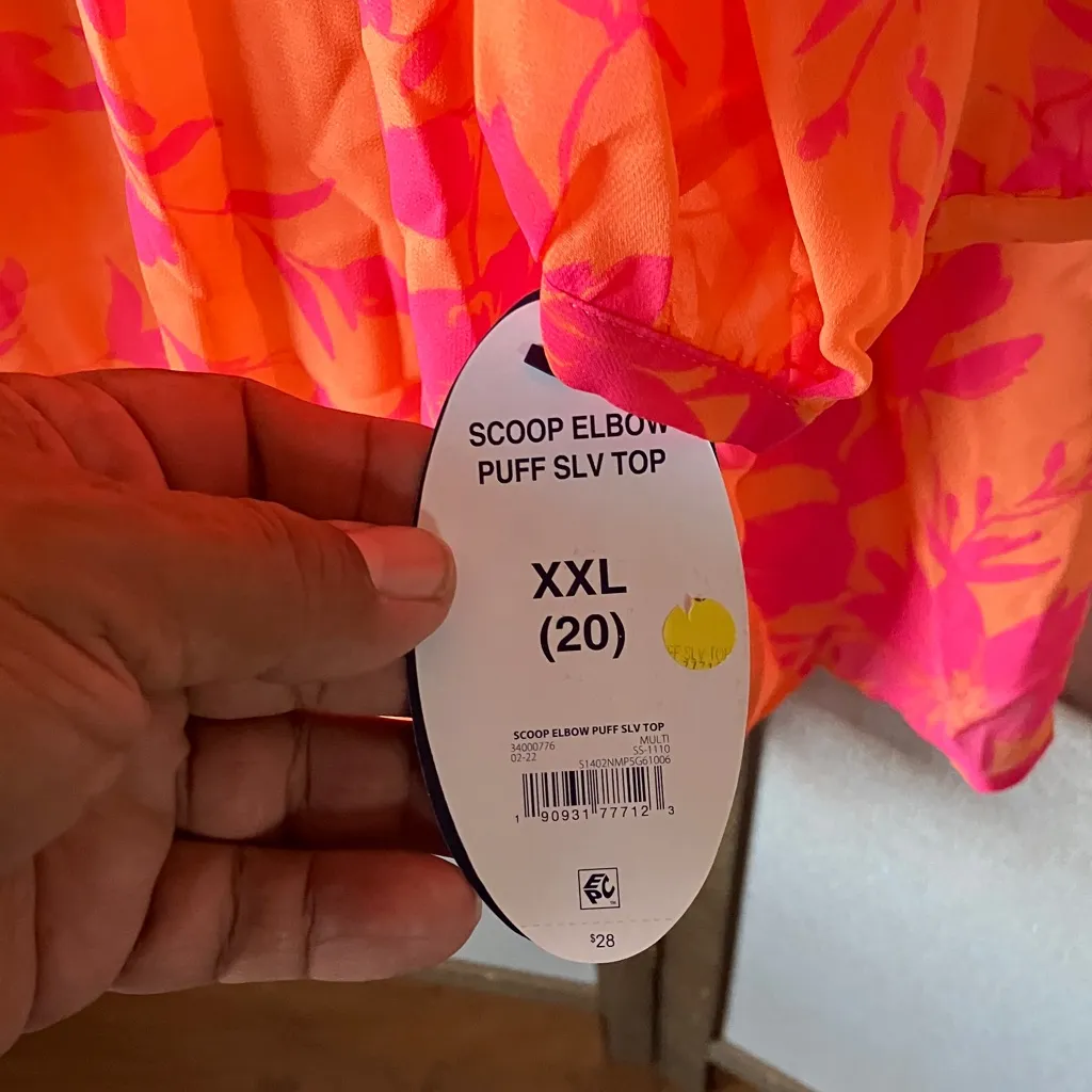 Scoop Pink and Orange Top XXL nwt - Image 3