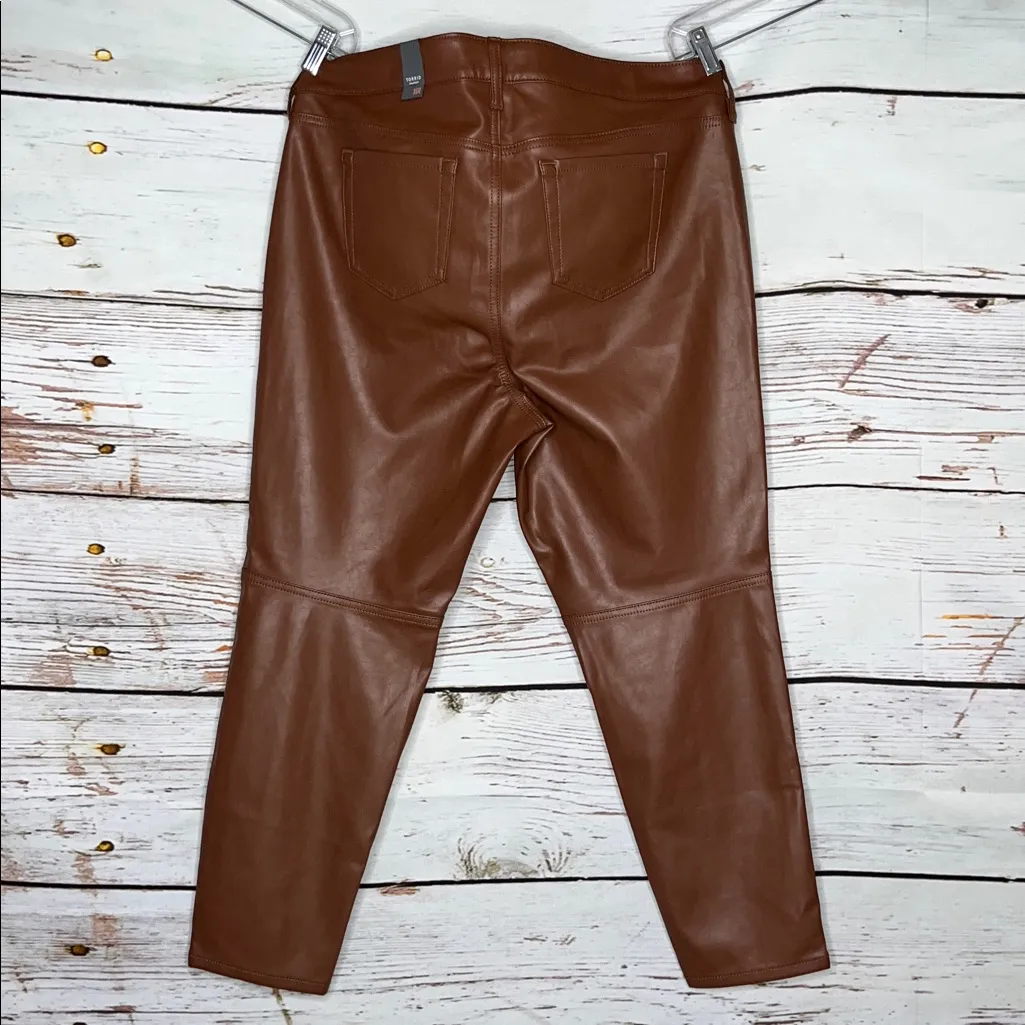 Torrid NWT Size 16R Root Beer Brown Faux Leather High Rise Perfect Skinny Pants - Image 2