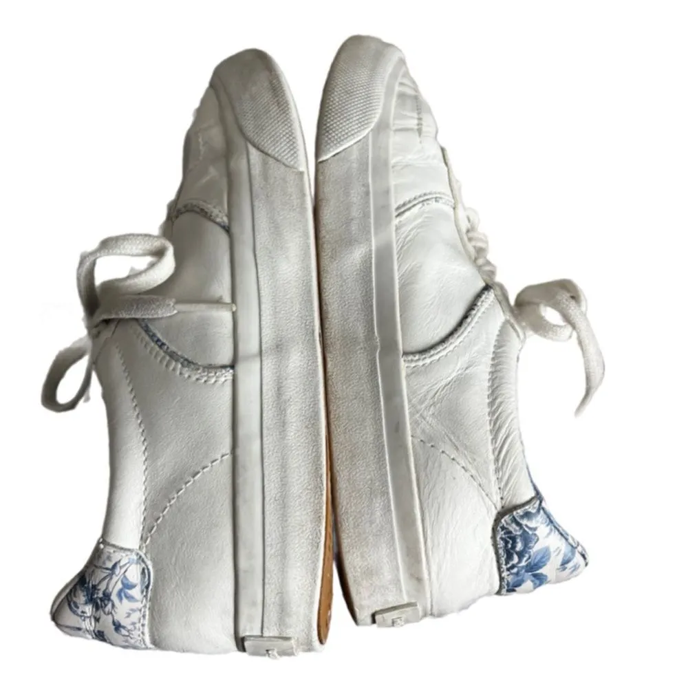 Reformation/Anthropologie Harlow white leather blue floral sneakers size 8 - Image 9