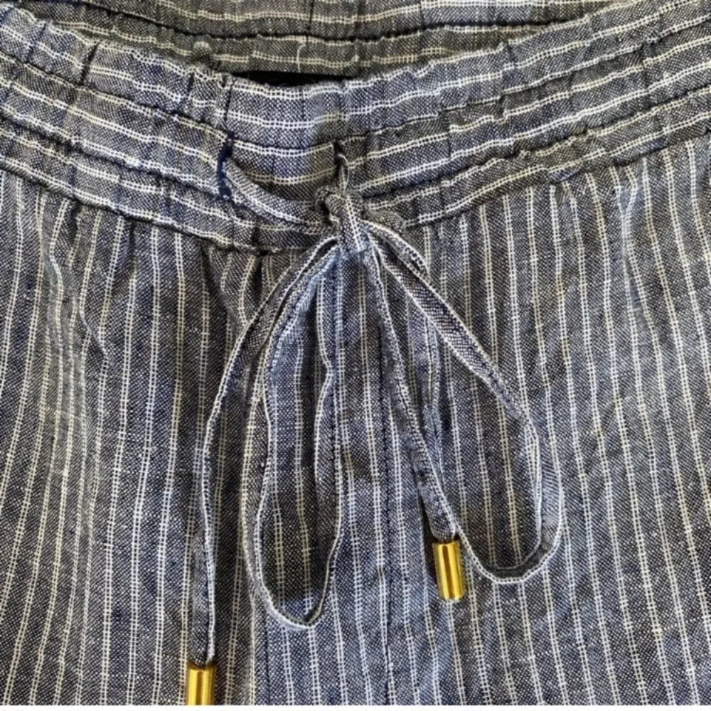 Women’s Ellen Tracy Linen Nautical Blue striped cuffed Drawstring Shorts Beachy - Image 2