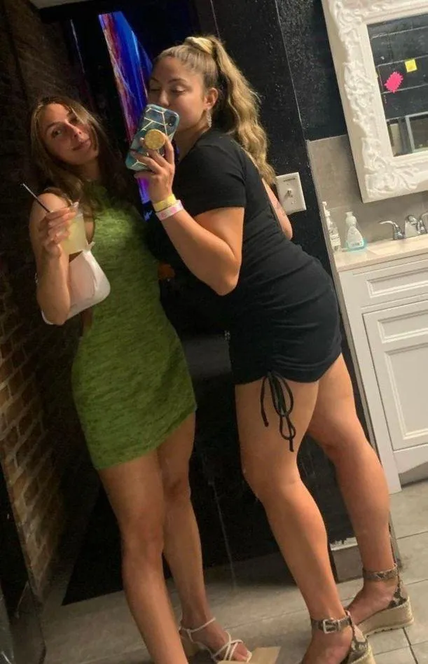 Halter Neck Backless Dress Green - Image 2