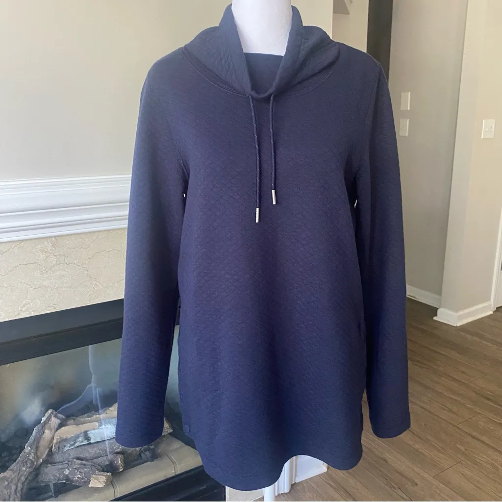 L.L. Bean Women’s Navy Pullover Cowl Collar Sweatshirt Size Small - Image 9