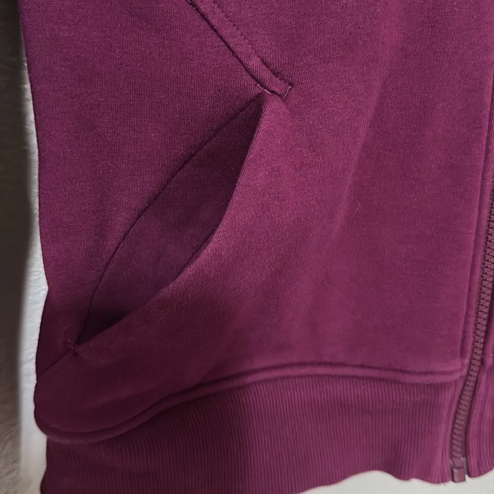 Athleta Triumph Hoodie in Color Velvet Plum! Like new wore two times for a trip - Image 10