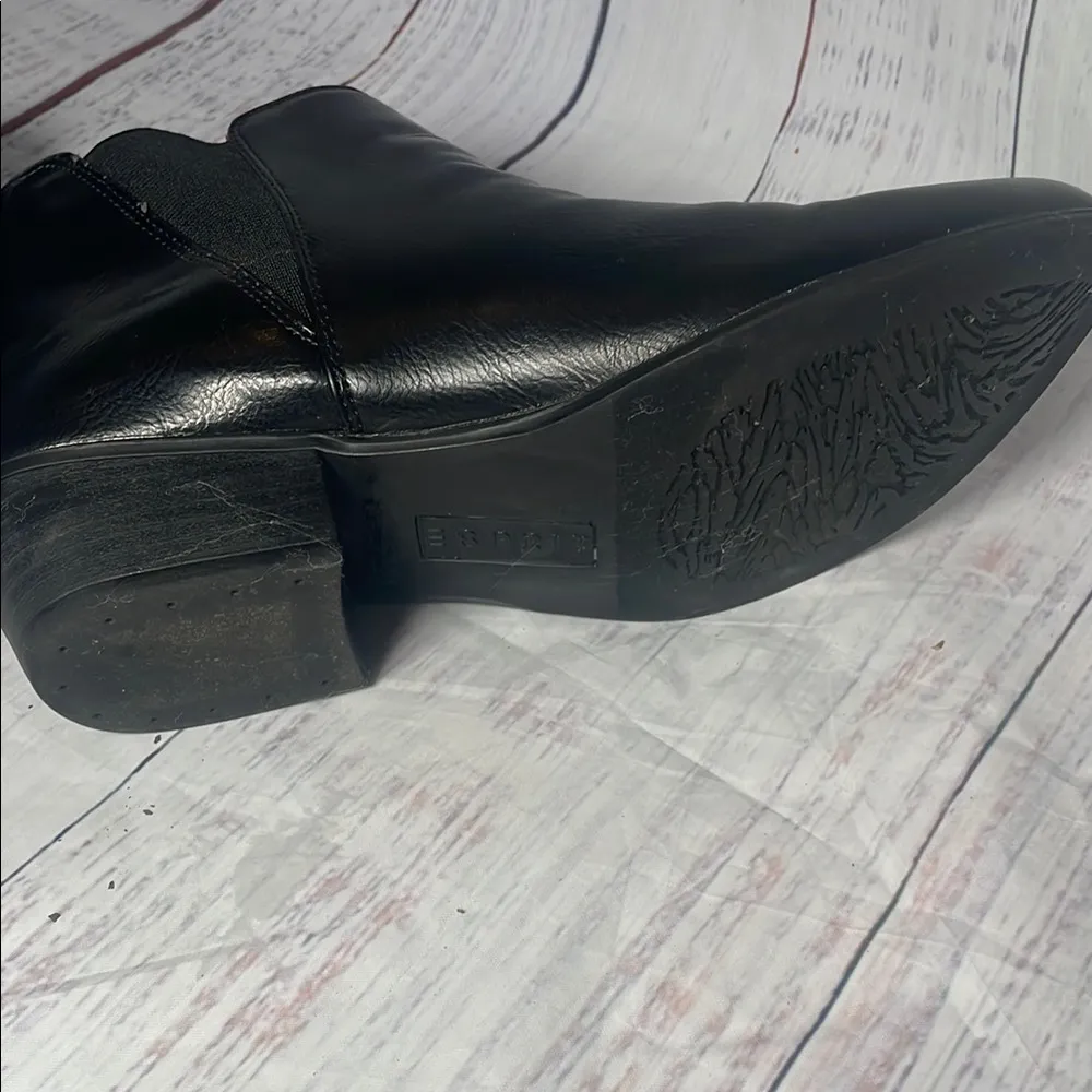 Esprit  Black Ankle Booties with Elastic Panels - Image 4