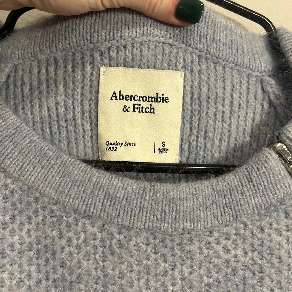 Abercrombie & Fitch Blue Waffle‎ Knit Sweater with Exposed Zipper - Small - Image 4