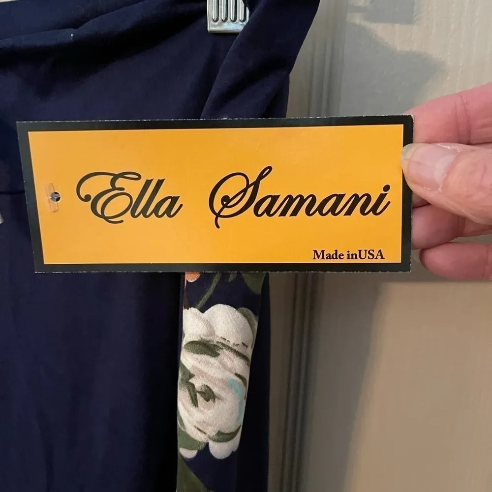 Elle Samani Nwt Floral Drawstring Palazzo Pants - Image 2