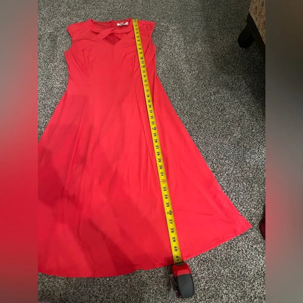 Collection coral sleeveless Cutout Neck Knee-Length dress 4 - Image 5