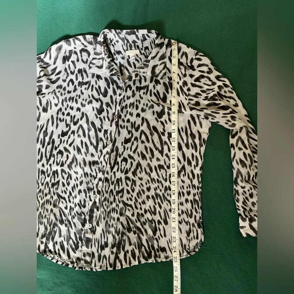 Elegant CHICO’S long sleeve blouse🌷🌷 - Image 7