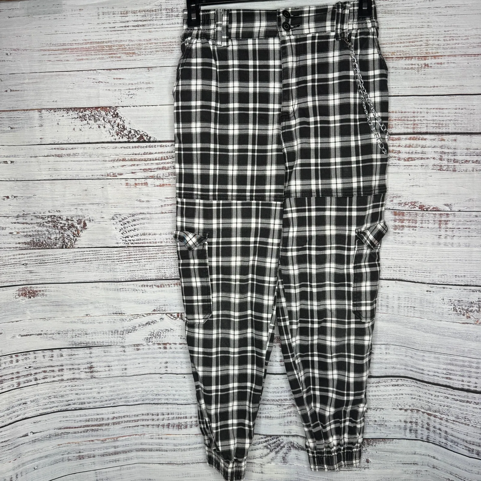 Hot Topic Plaid Cargo Jogger Pants w/ Chain Women’s Small – Grunge Punk Y2K - Image 2