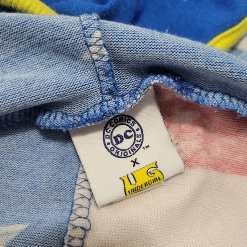 DC Comics  Wonder Woman Jumpsuit Size Large Lg Loungewear Sleepwear American Flag Print - Image 10