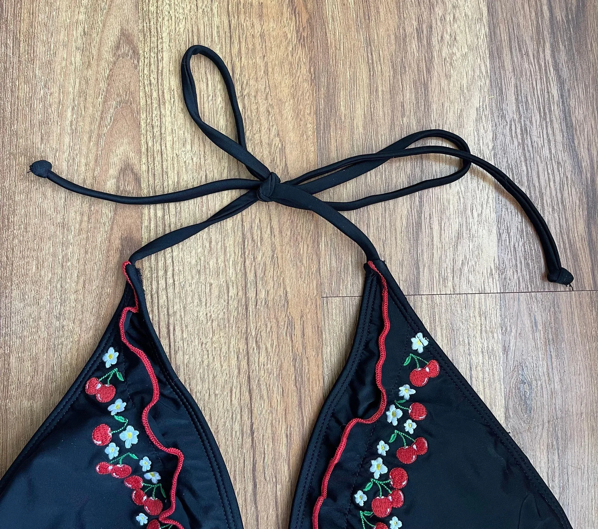 HOBIE Y2K Black Red Ruffle Embroidered Cherries Daisies Halter Swim Bikini Top - Image 3