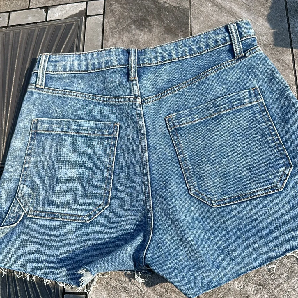 Fringed jeans shorts - Image 2