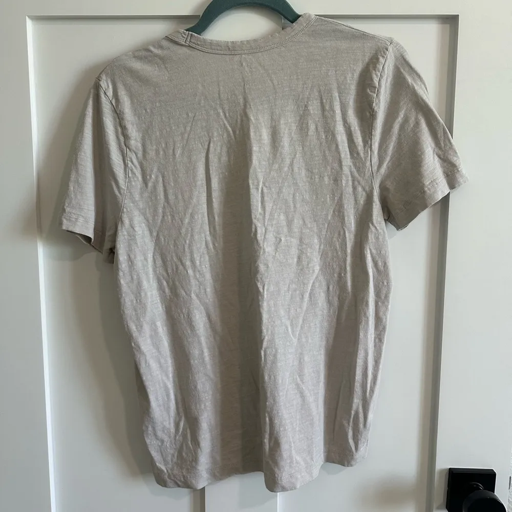 Universal Thread Women's S Vneck Tee Shirt Taupe Marl 100% Cotton Casual Basic - Image 3