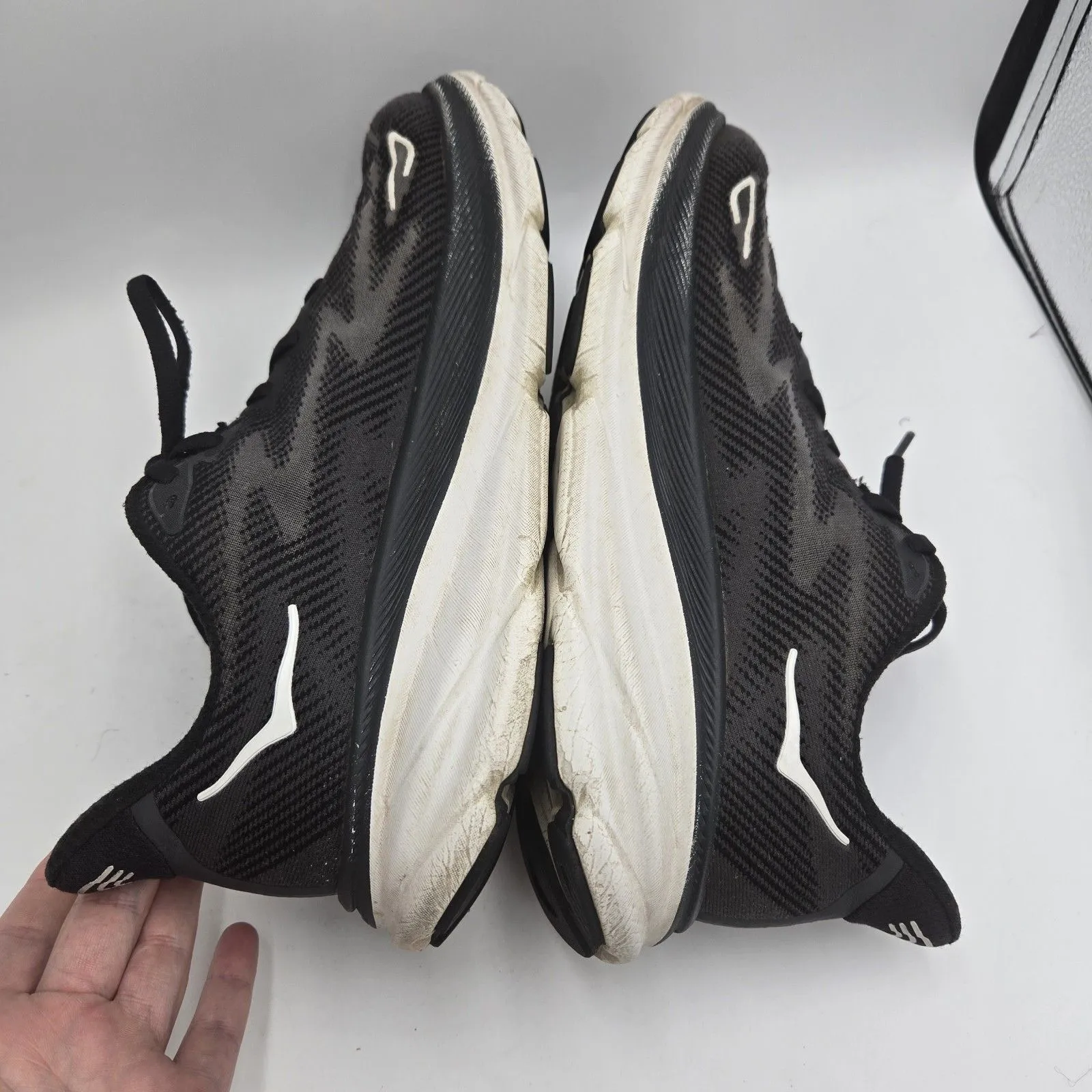 HOKA Clifton 9 Women’s 9.5D Wide Black Running Shoes Lightweight Comfort Road Size 9.5 - Image 5