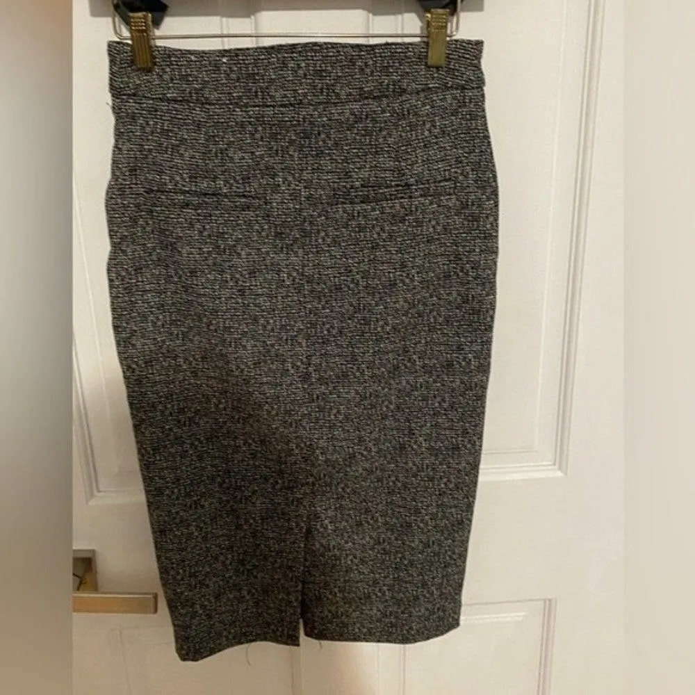 Tweed Black and white pencil skirt - Image 2